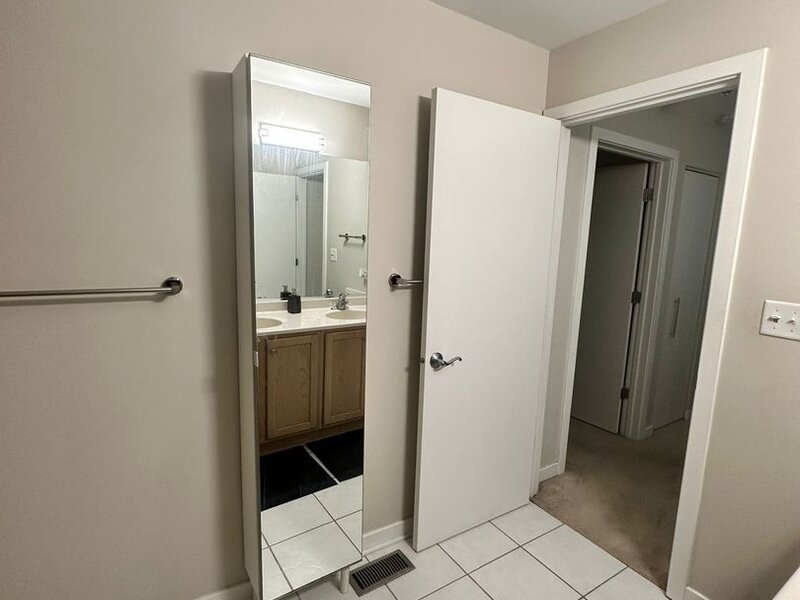 830 E Bowen Avenue Chicago IL 60653