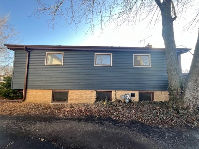 5009 W 101st Street Oak Lawn IL 60453
