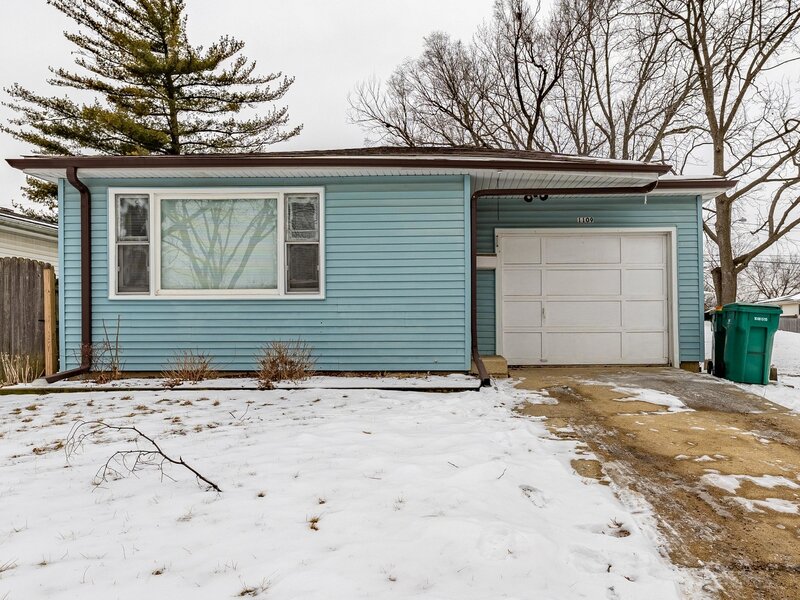 1109 Frederick Street Joliet IL 60435