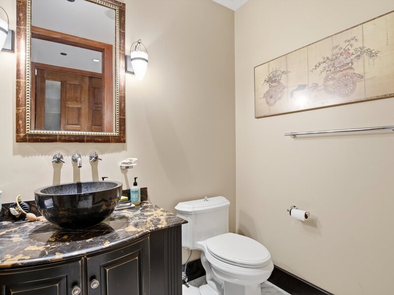 840 N Lake Shore Drive Chicago IL 60611