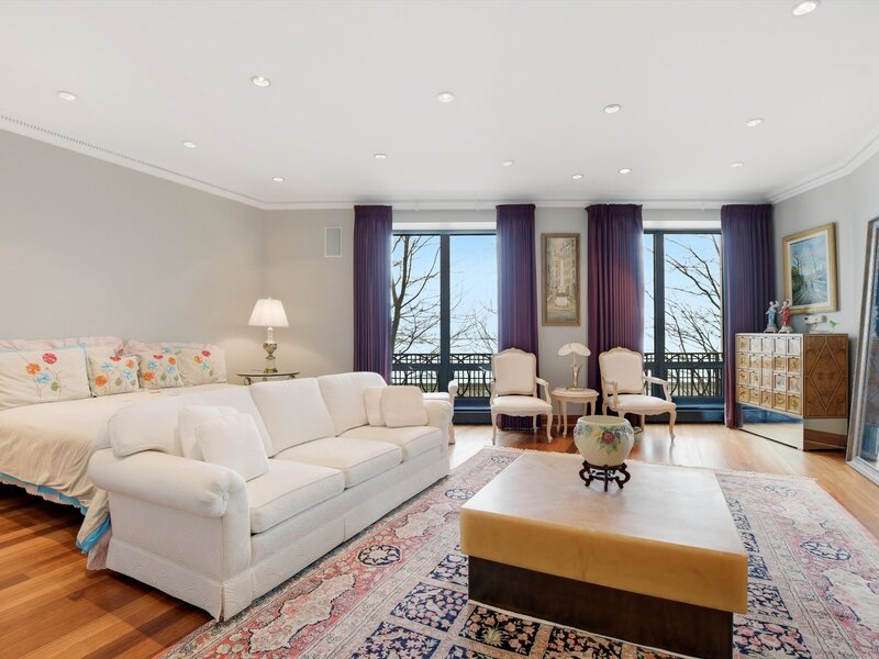 840 N Lake Shore Drive Chicago IL 60611