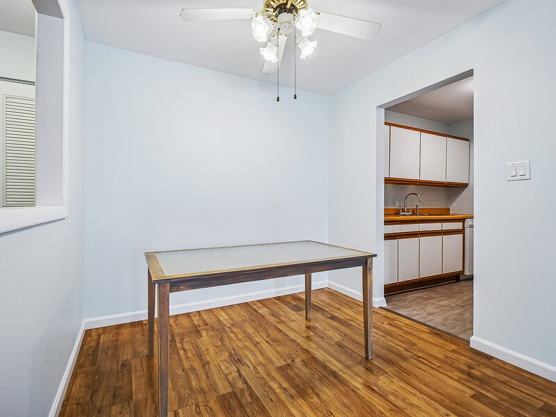 10041 S Walnut Terrace Palos Hills IL 60465