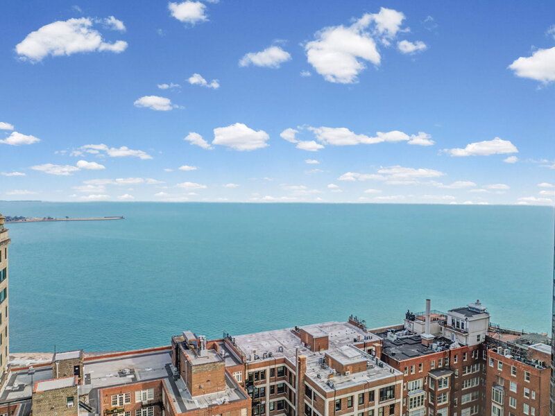 221 E Walton Place Chicago IL 60611