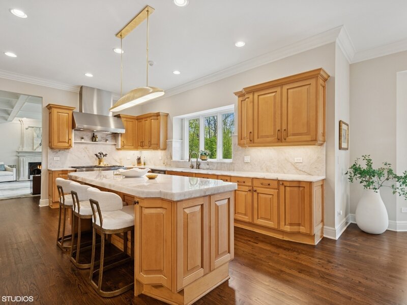 1181 Gavin Court Lake Forest IL 60045
