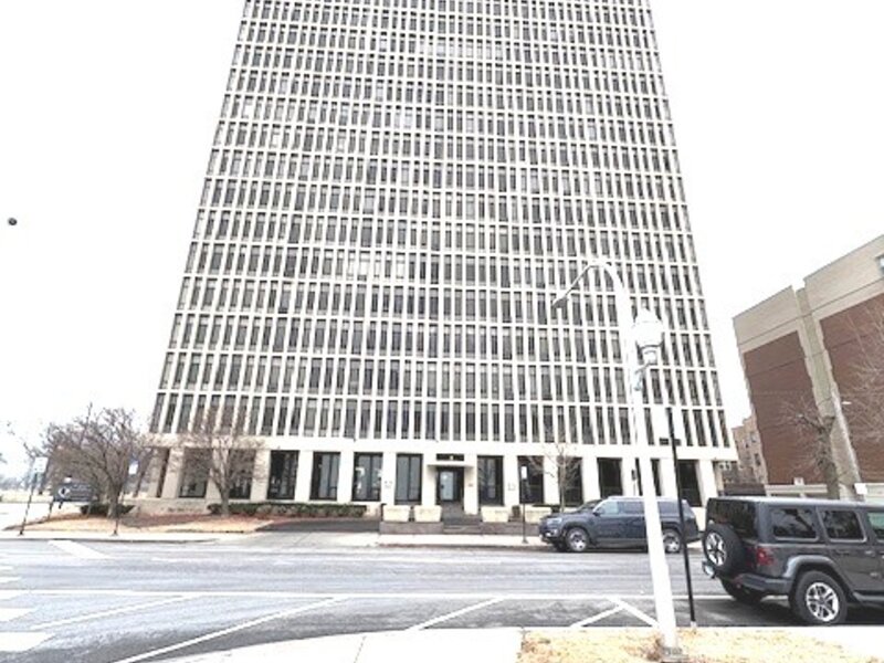 6700 S South Shore Drive Chicago IL 60649