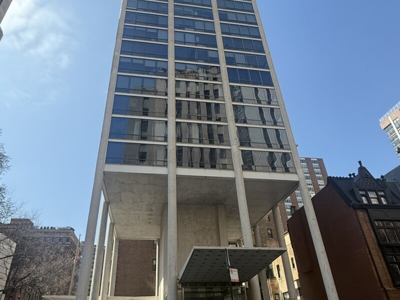 1300 N Astor Street Chicago IL 60610