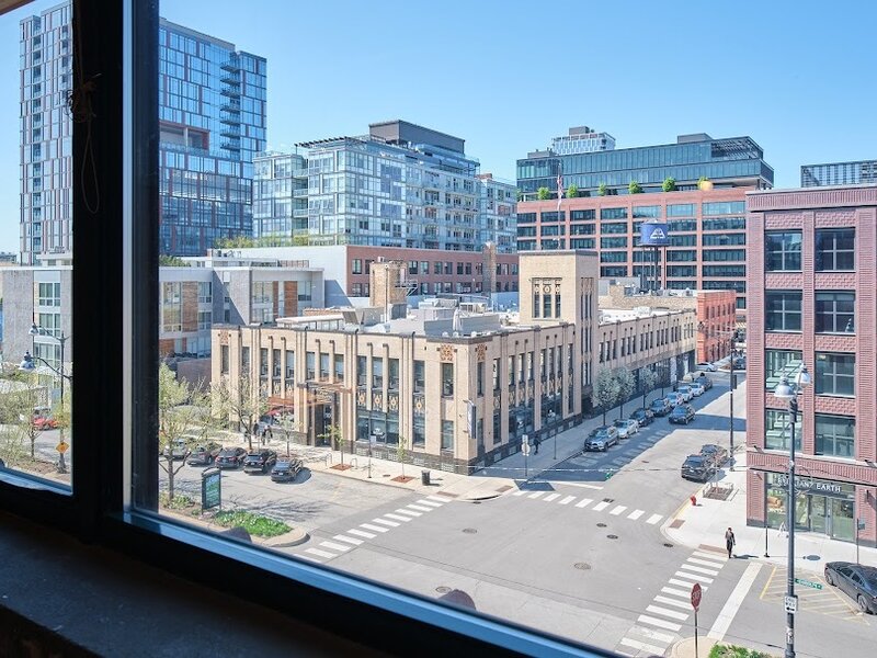 1000 W Washington Boulevard Chicago IL 60607