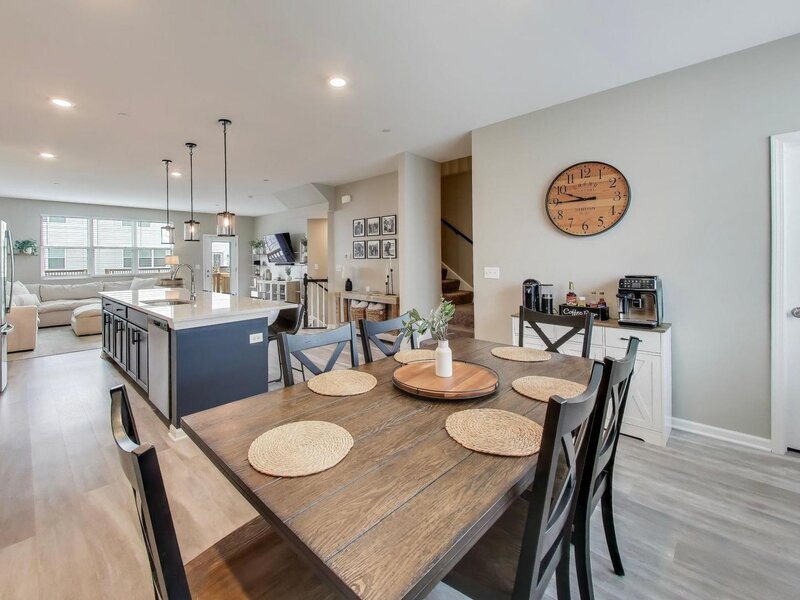 3314 Trillium Circle Rolling Meadows IL 60008