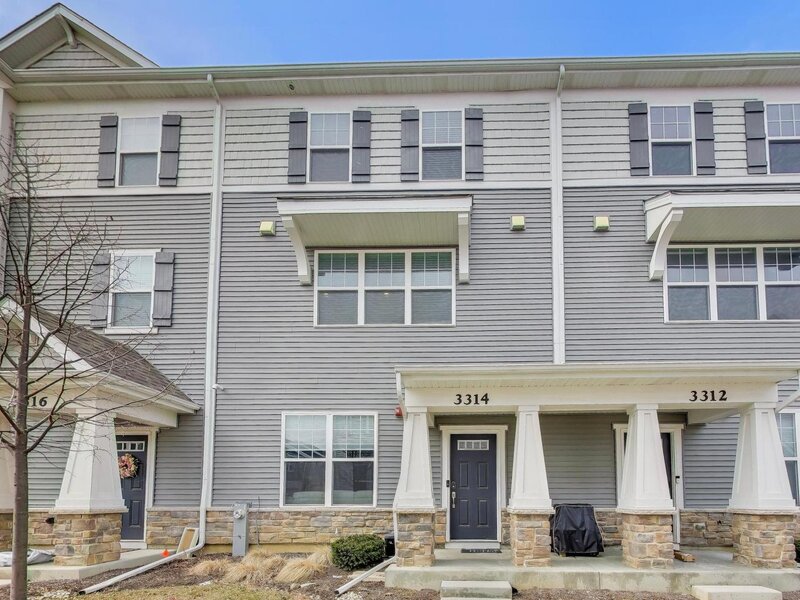 3314 Trillium Circle Rolling Meadows IL 60008