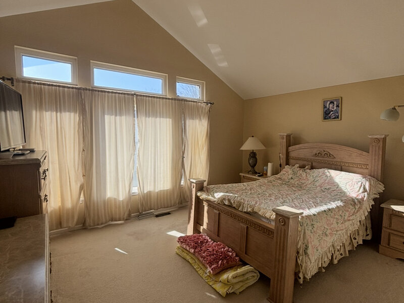354 Aaron Lane Bolingbrook IL 60440