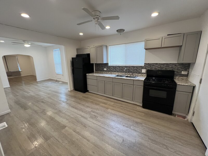 12041 S Normal Avenue Chicago IL 60628