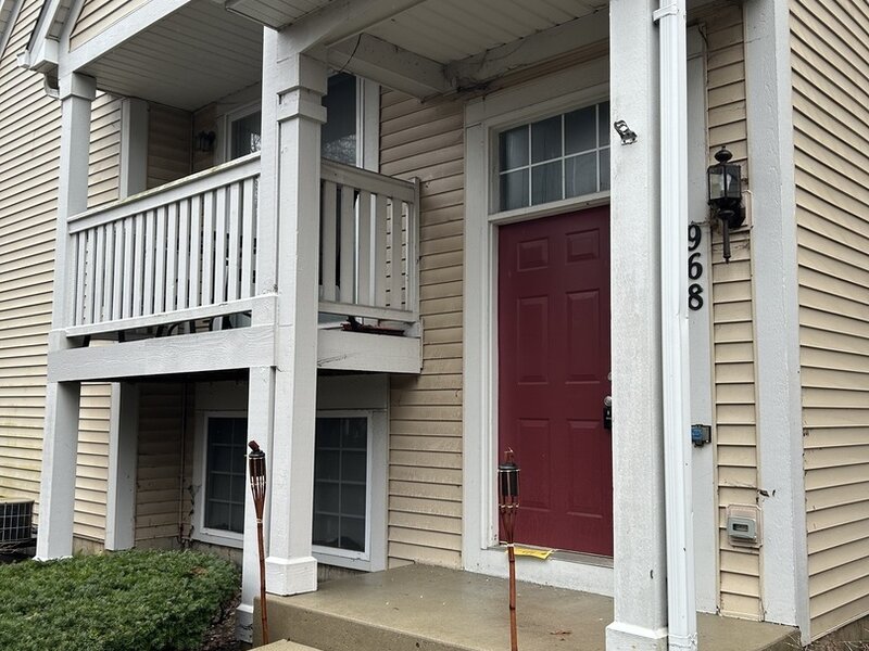 968 S Darla Court Waukegan IL 60085