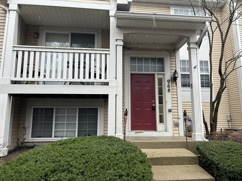 968 S Darla Court Waukegan IL 60085