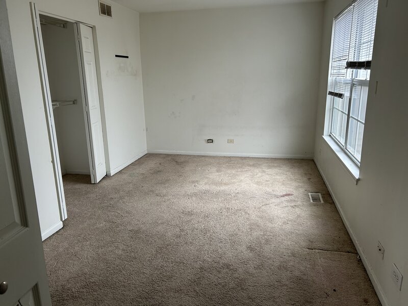 968 S Darla Court Waukegan IL 60085