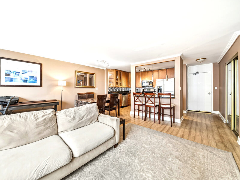 5455 N Sheridan Road Chicago IL 60640