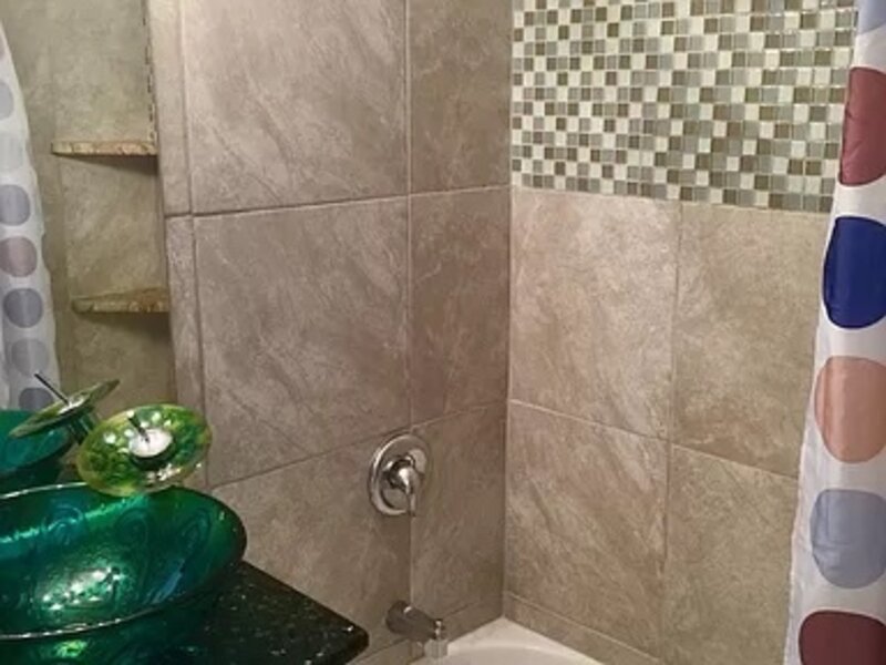 1450 E 55th Place Chicago IL 60637