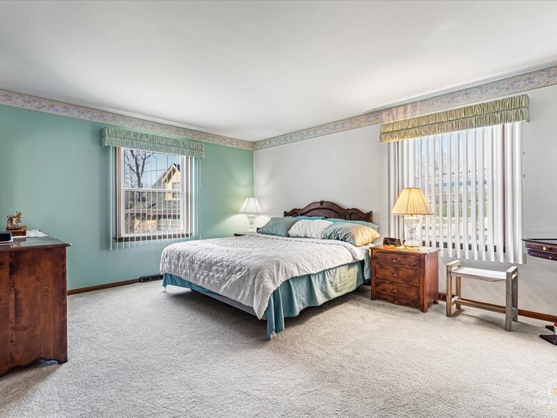 462 Mulberry Lane Wood Dale IL 60191