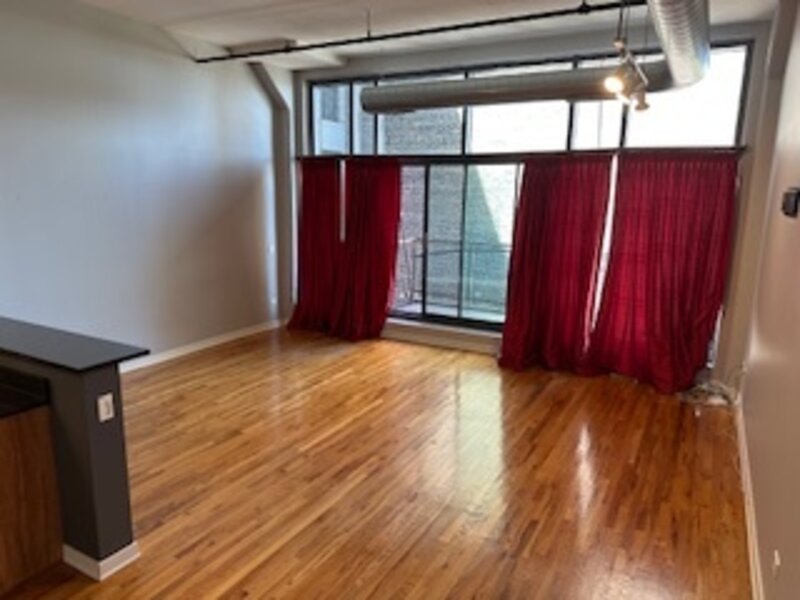 1224 W Van Buren Street Chicago IL 60607