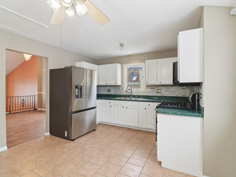 16627 Carse Avenue Harvey IL 60426