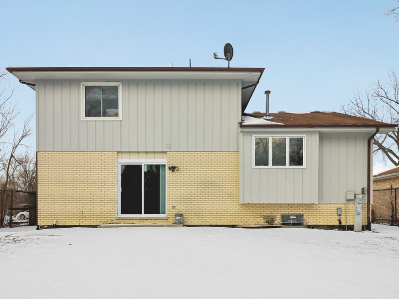 16627 Carse Avenue Harvey IL 60426