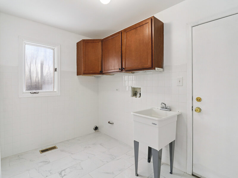 16627 Carse Avenue Harvey IL 60426