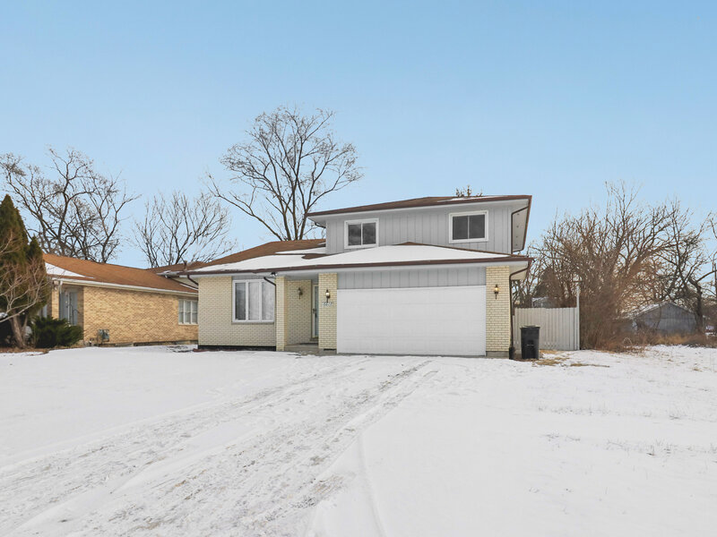 16627 Carse Avenue Harvey IL 60426