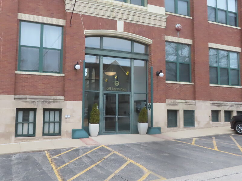 601 Linden Place Evanston IL 60202