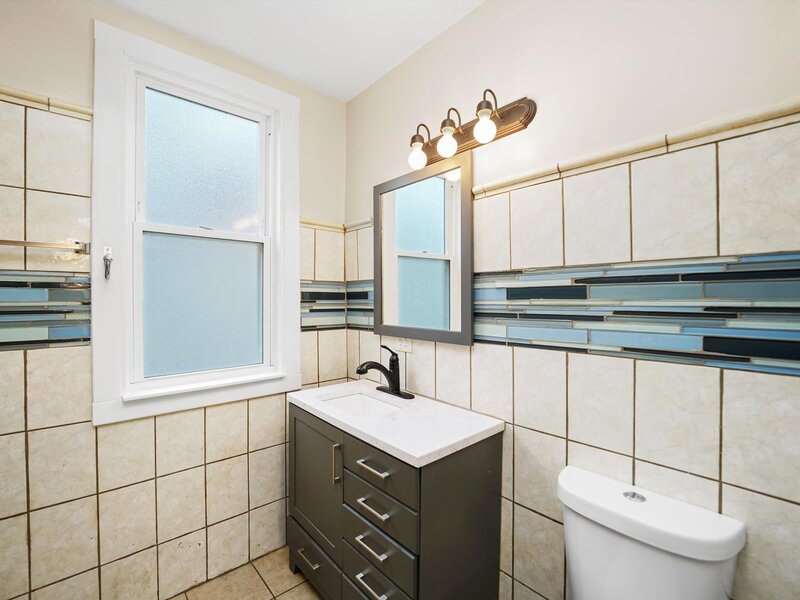 6930 S Laflin Street Chicago IL 60636