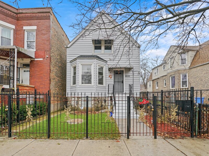 6930 S Laflin Street Chicago IL 60636