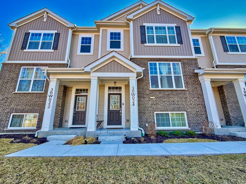 30 Brayman Court Warrenville IL 60563