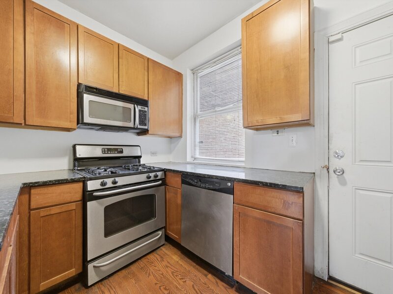 7601 S Essex Avenue Chicago IL 60649