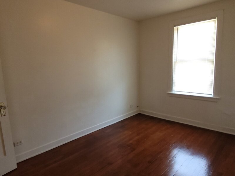 11720 S Wentworth Avenue Chicago IL 60628