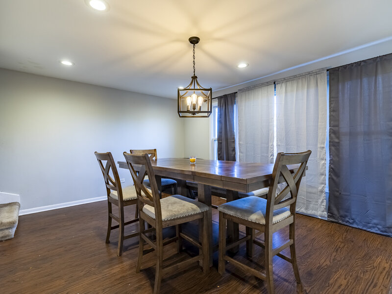 13415 S Mackinaw Avenue Chicago IL 60633