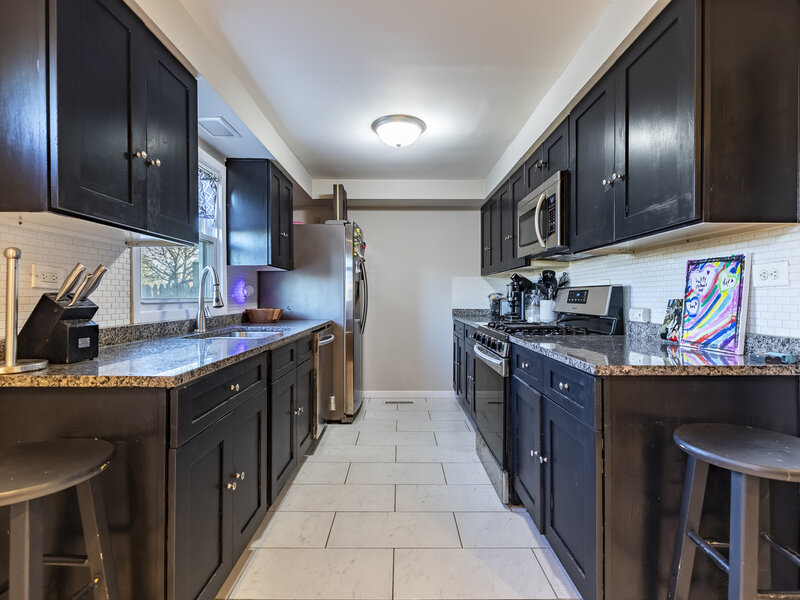13415 S Mackinaw Avenue Chicago IL 60633