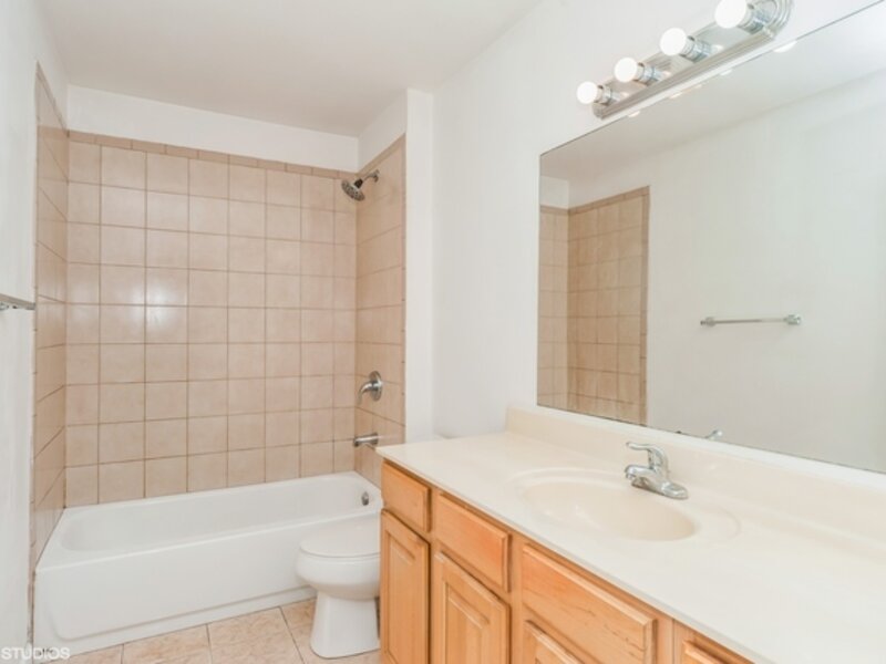 3447 S Ridgeland Avenue Berwyn IL 60402