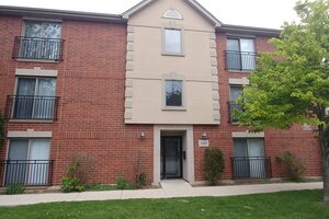 Photo of 3447 S Ridgeland Avenue Berwyn IL 60402 Unit 103