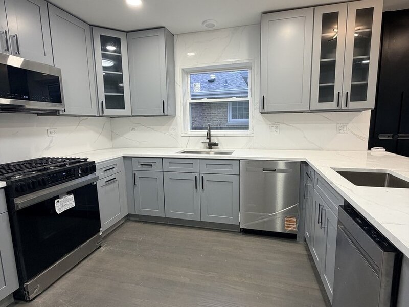 3024 W Fargo Avenue Chicago IL 60645