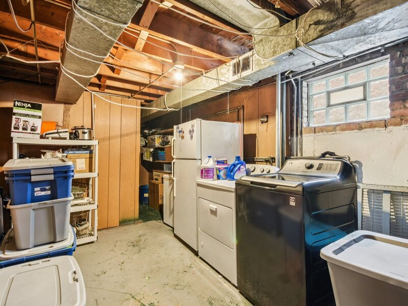 2850 E 94th Street Chicago IL 60617