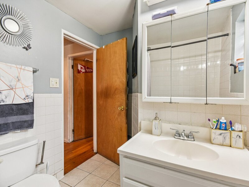 2850 E 94th Street Chicago IL 60617
