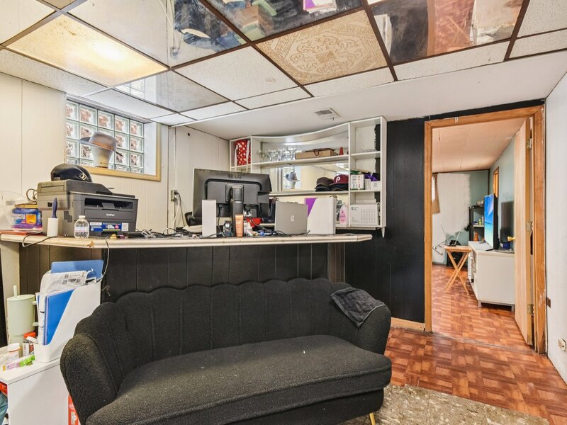 2850 E 94th Street Chicago IL 60617