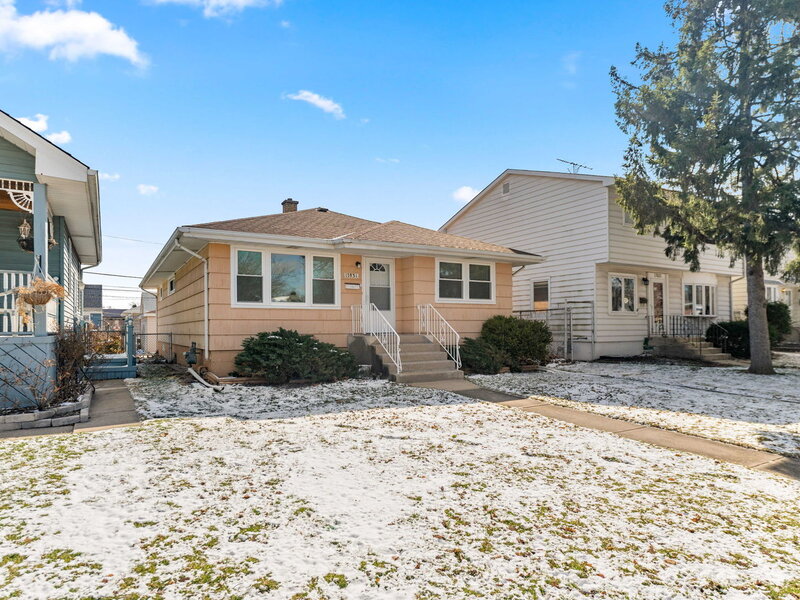 17831 Community Street Lansing IL 60438