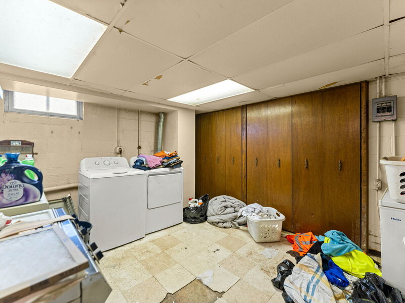 17831 Community Street Lansing IL 60438