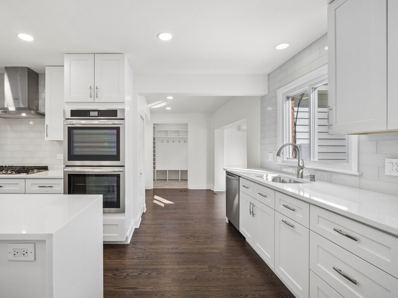 1155 Hackberry Road Deerfield IL 60015