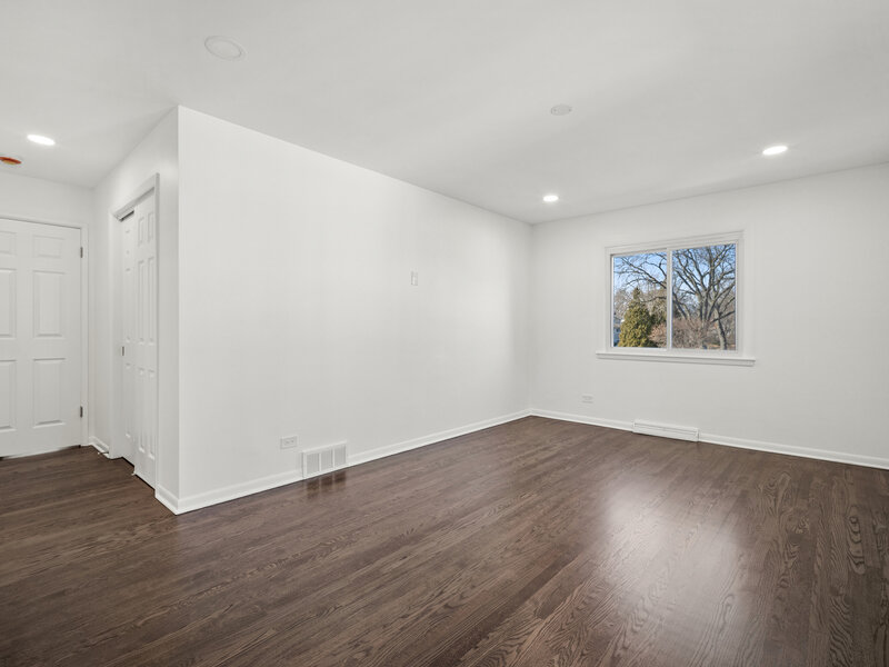 1155 Hackberry Road Deerfield IL 60015