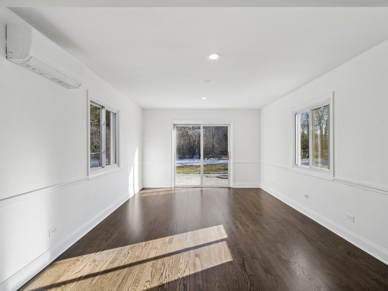 1155 Hackberry Road Deerfield IL 60015