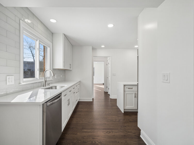 1155 Hackberry Road Deerfield IL 60015