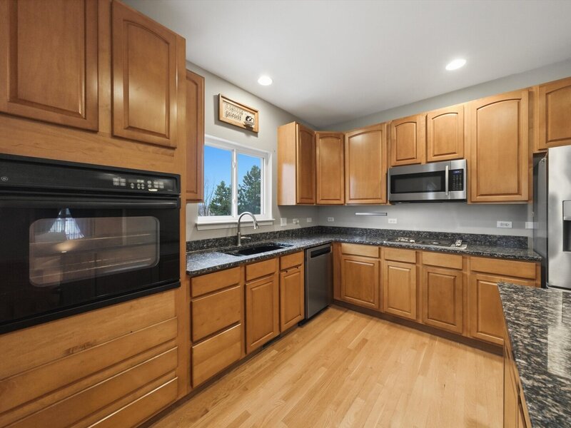 1160 Longwood Drive Lisle IL 60532