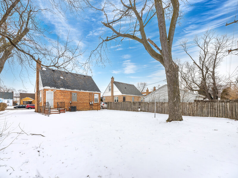 1527 Wentworth Avenue Calumet City IL 60409