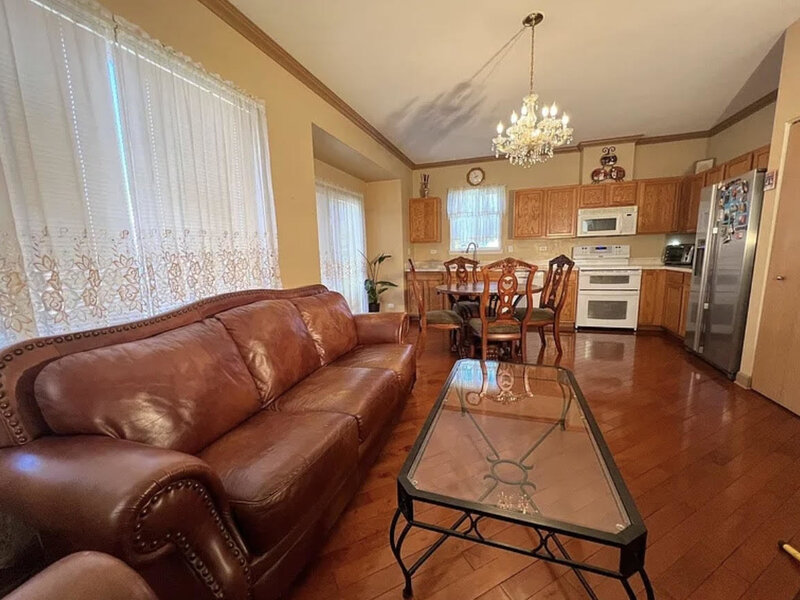 752 S Parkside Drive Round Lake IL 60073