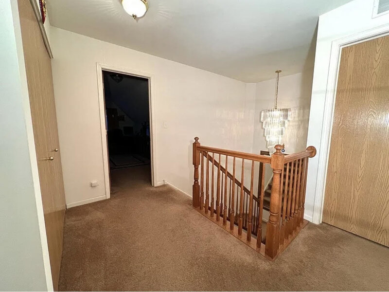 752 S Parkside Drive Round Lake IL 60073